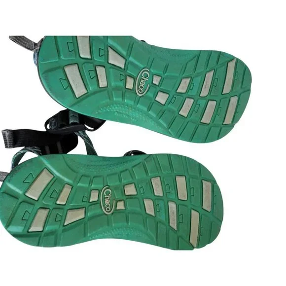Girls Chaco Green Purple Sandals 4 Summer - Picture 4 of 5